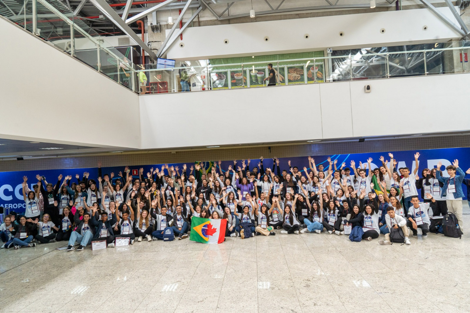 Cinco estudantes do Ensino Médio de Sarandi embarcam para o Canadá para intercâmbio